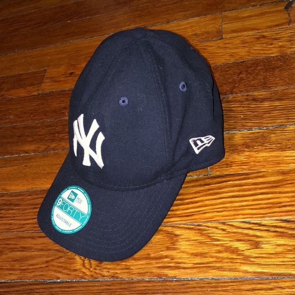 Yankees Hat! - Picture 5 of 6